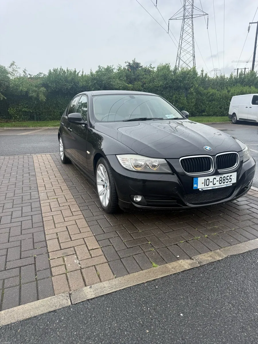Car - Image 1