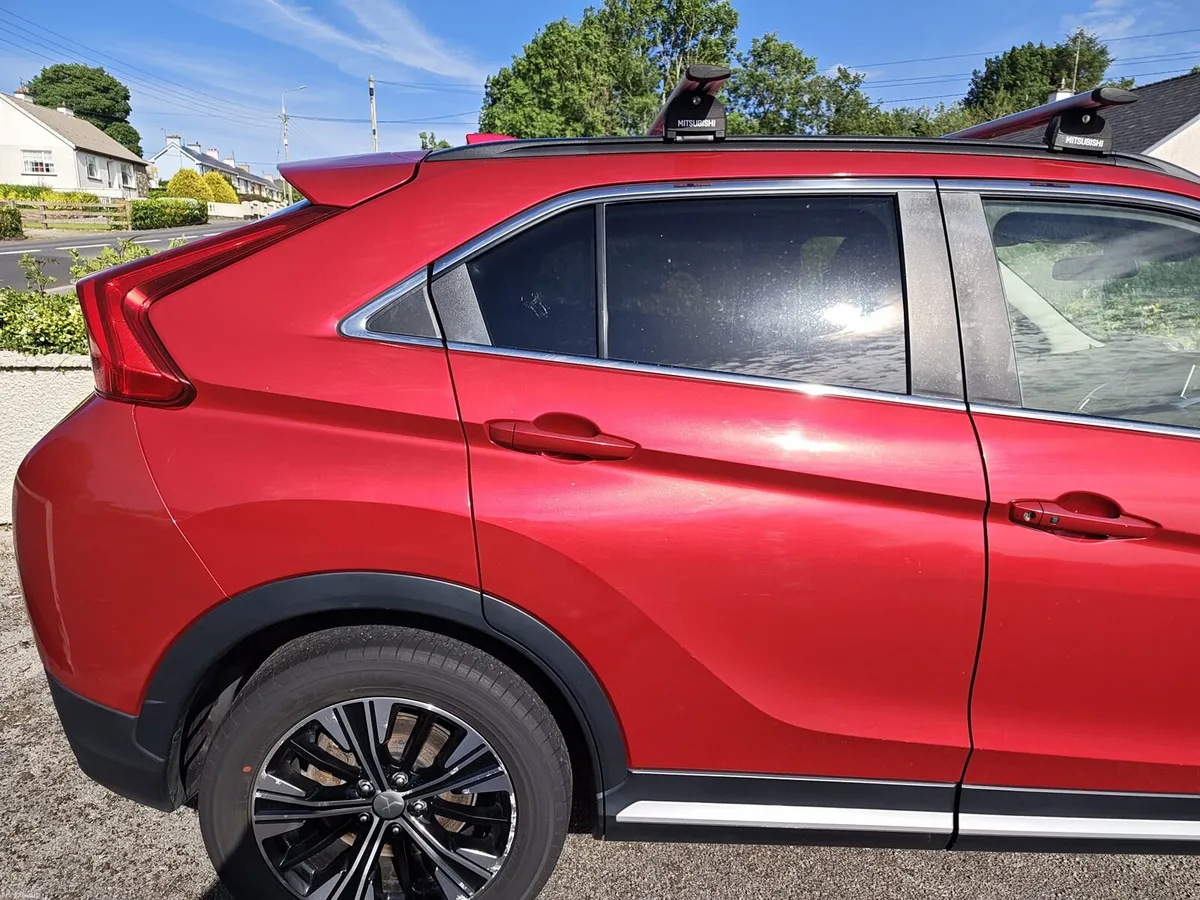 Mitsubishi eclipse cross - Image 4