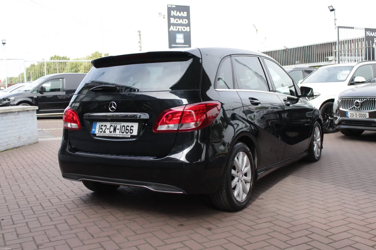 2015 MERCEDES-BENZ B180 MPV 1.6 5DR AUTOMATIC - Image 4