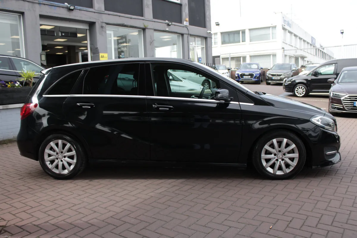2015 MERCEDES-BENZ B180 MPV 1.6 5DR AUTOMATIC - Image 3