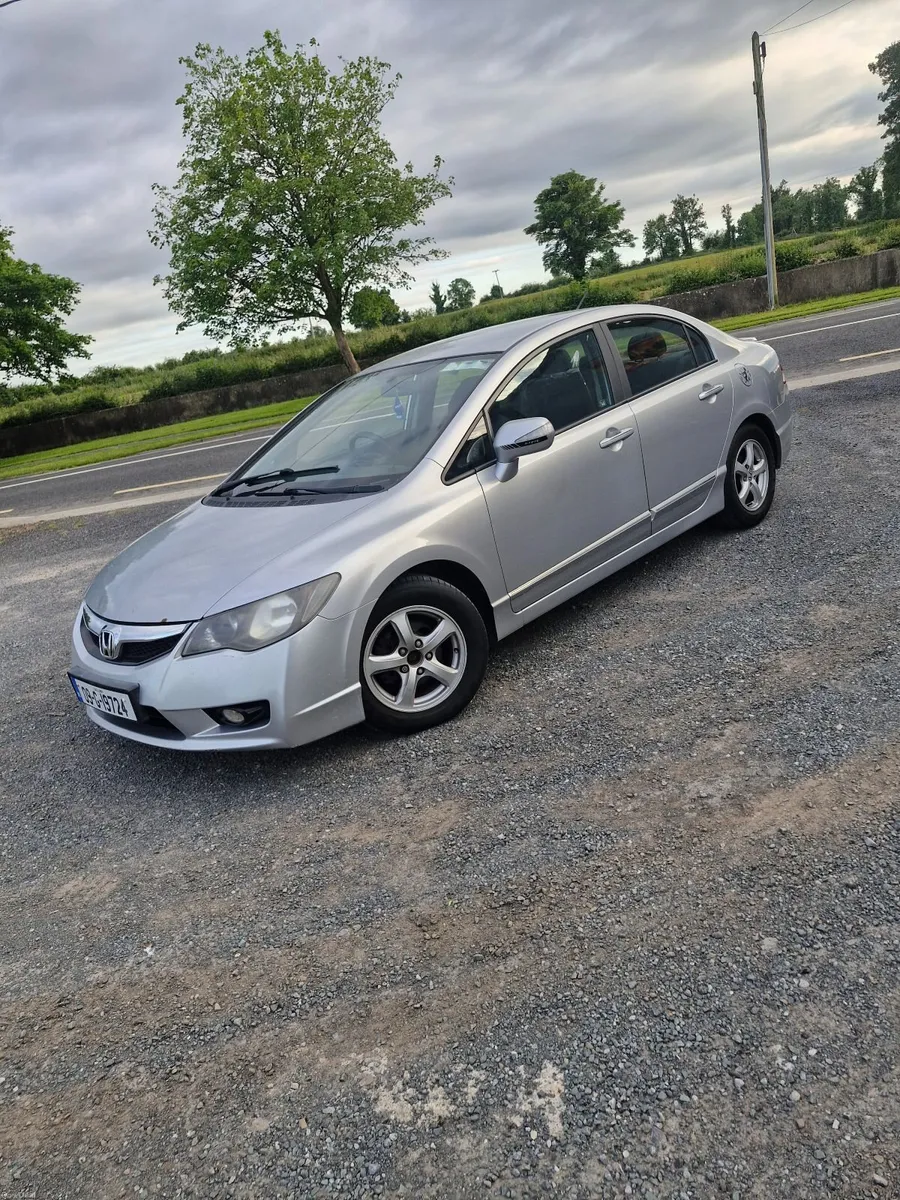 Honda Civic 2009 hybrid Automatic - Image 1