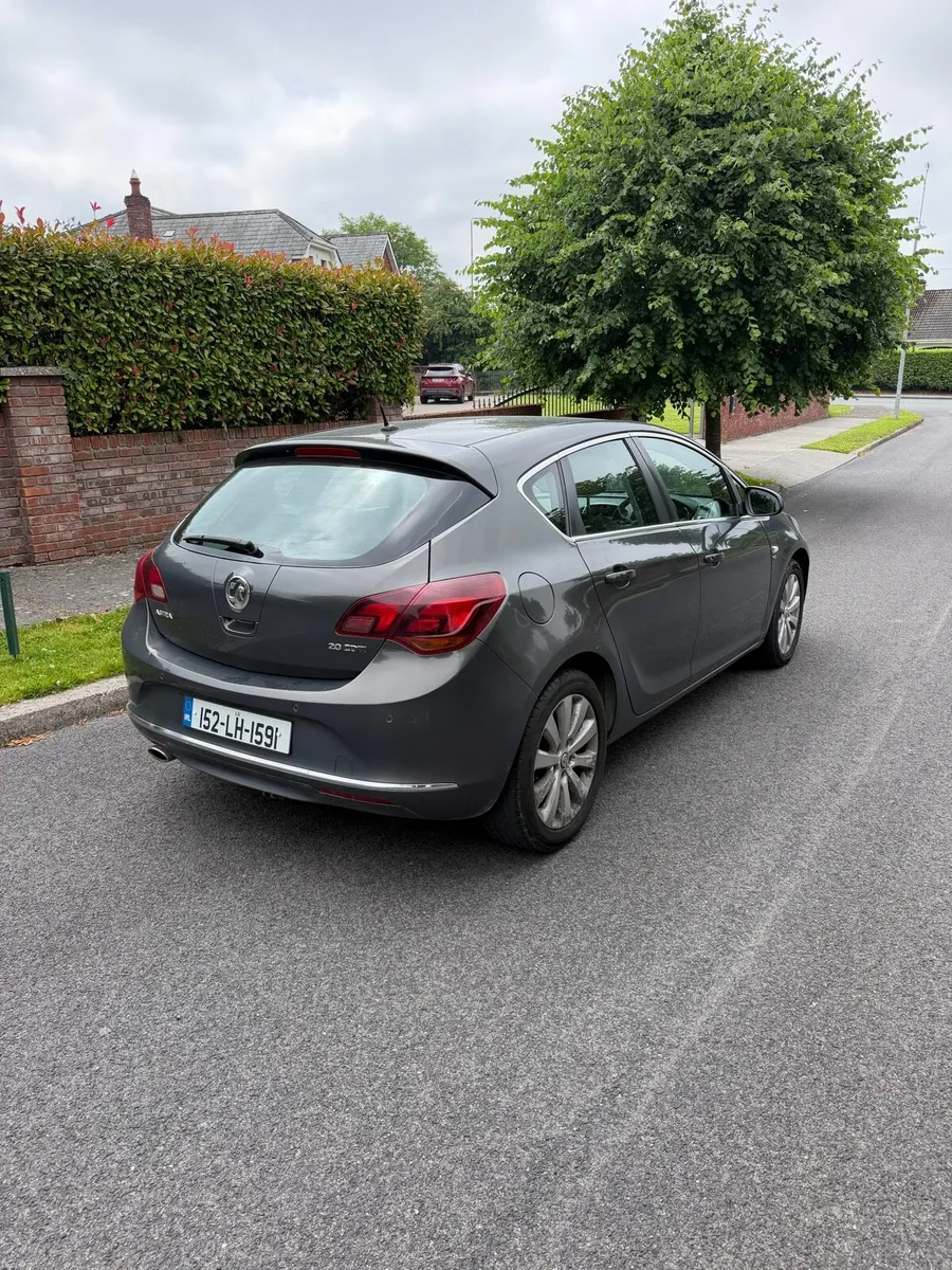 2015 Vauxhall Astra 2.0CDTi Elite S | NCT & Tax - Image 4