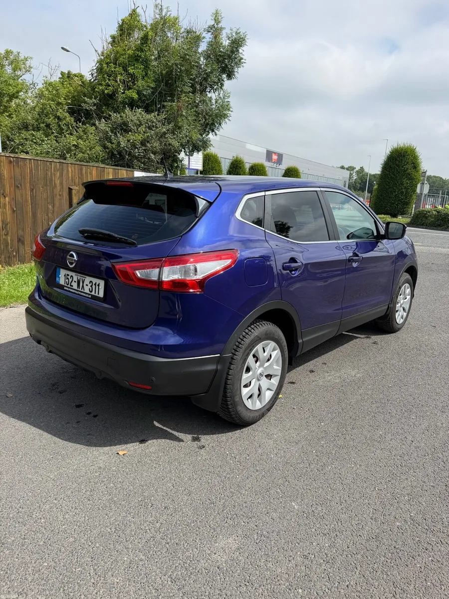 Nissan Qashqai 1.2 petrol (low mileage) - Image 5