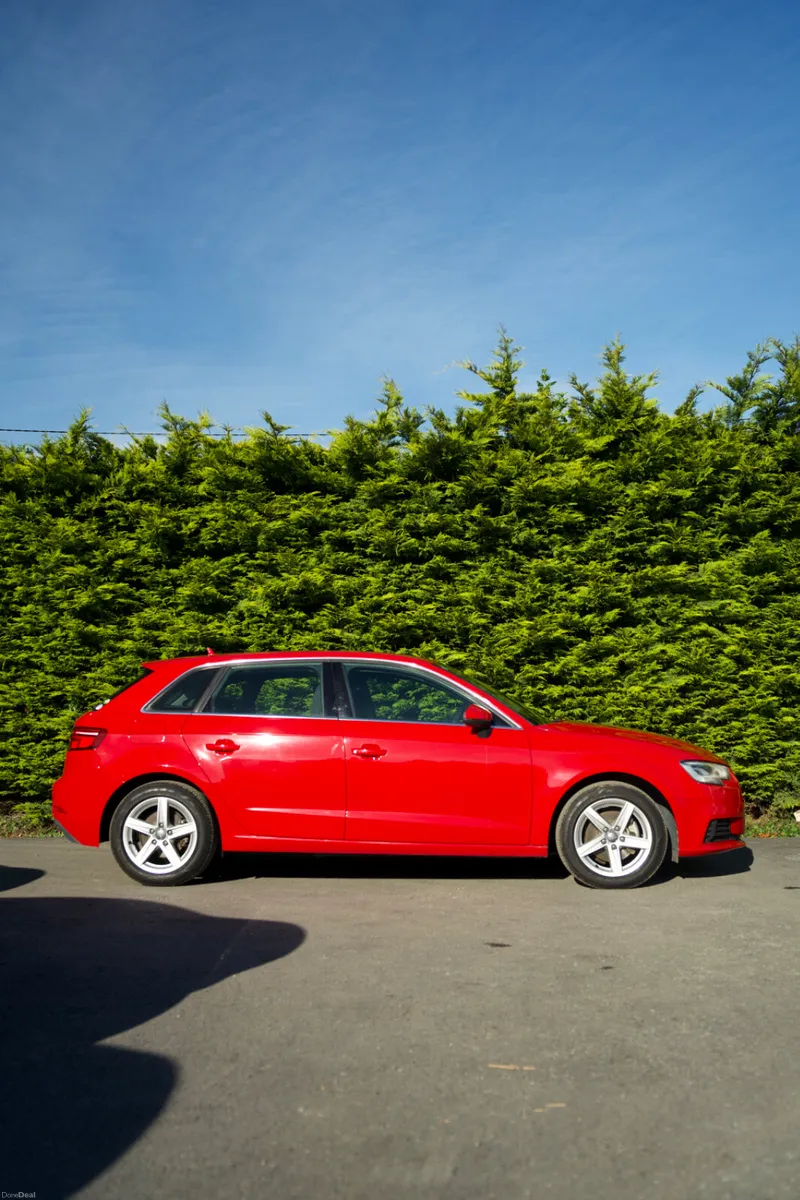 Audi A3 Sportback 2017 - Image 4