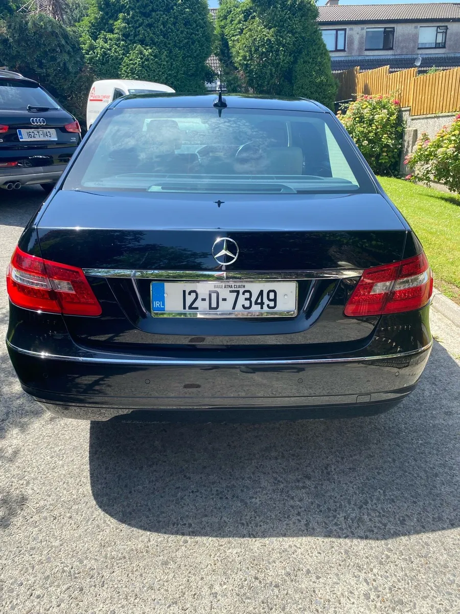 Mercedes E Class 200 cdi blue efficiency - Image 4