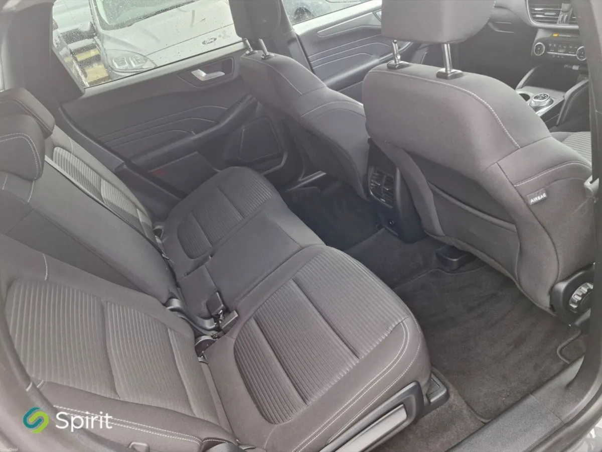 Ford Kuga 2.5 Duratec 225PS PHEV Titanium Auto - Image 5