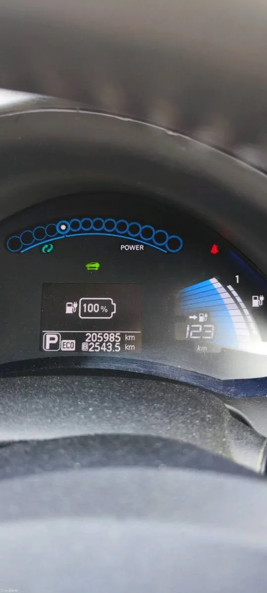 Nissan Leaf - Image 1