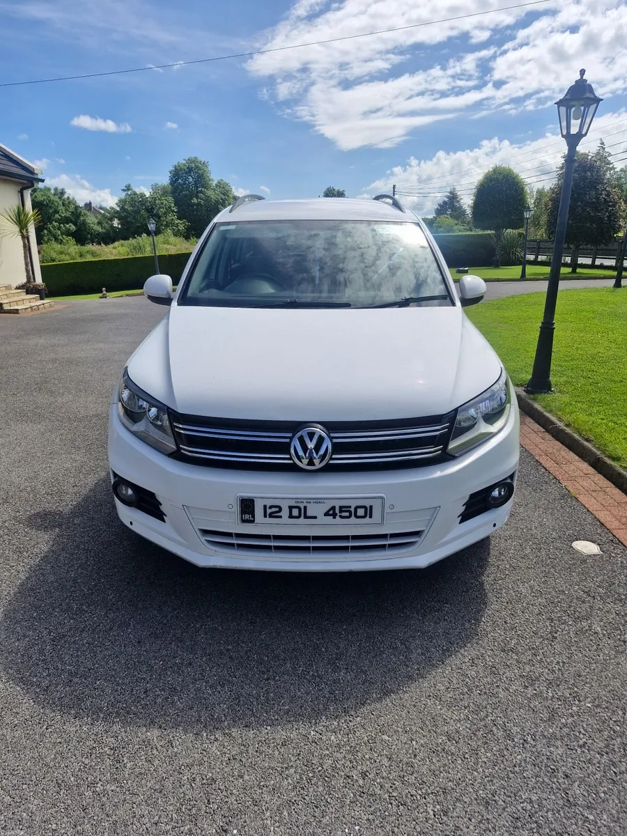 Volkswagen Tiguan 2012 - Image 4