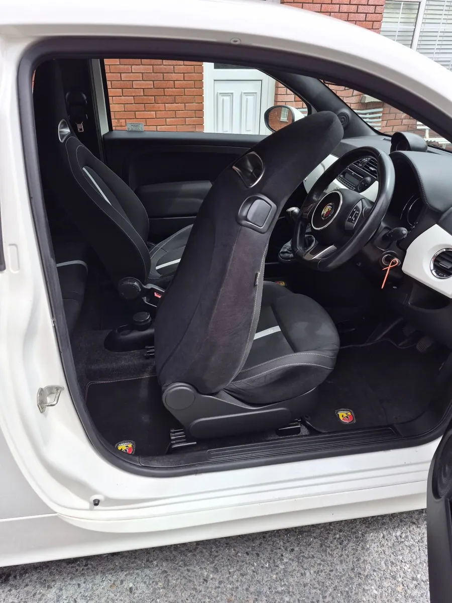 Abarth 595 2016 - Image 3
