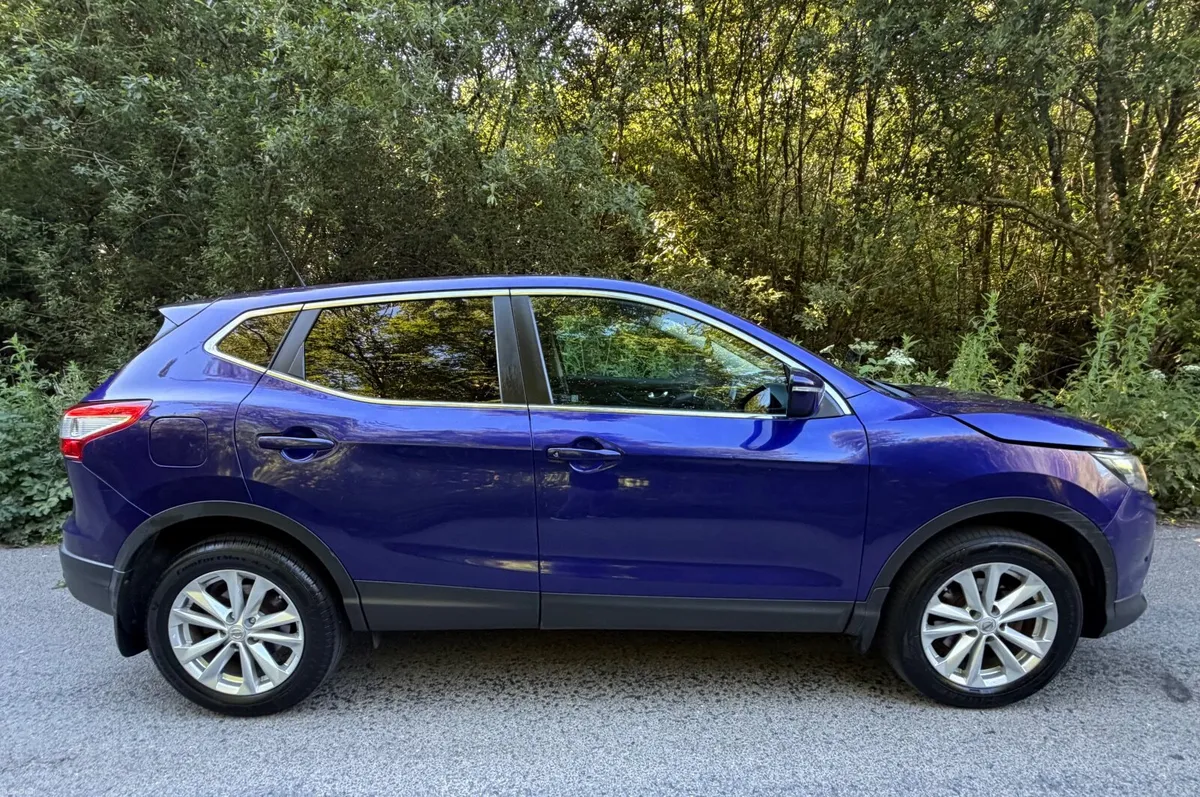 Nissan Qashqai 1.6Ltr SV  2014 - Image 3