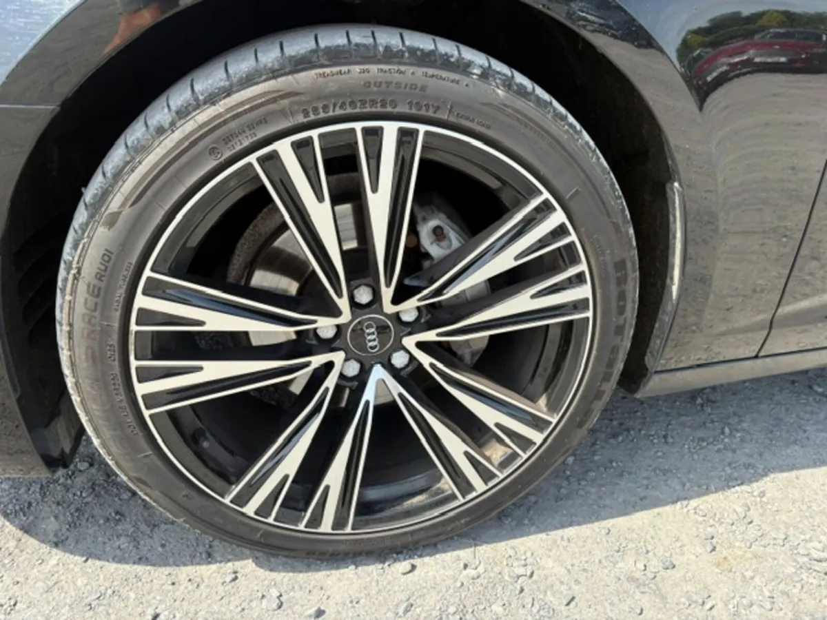 Audi A6 2022 - Image 4