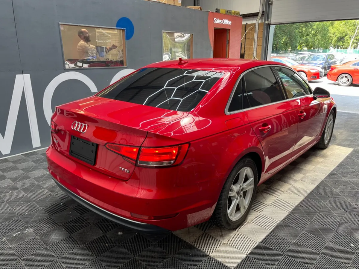 Audi A4 2017 AUDI A4 TFSI SPORT 1.4 AUTOMATIC / CR - Image 2