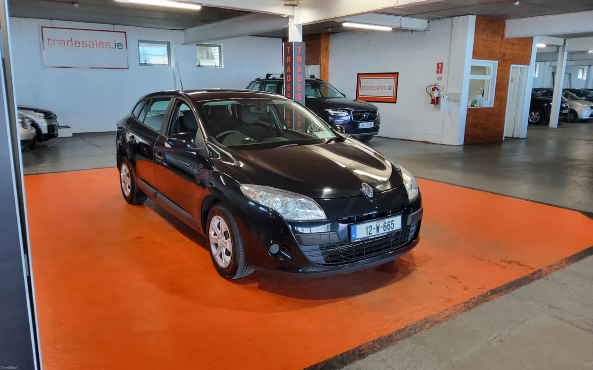 Renault Megane 2012 - Image 1