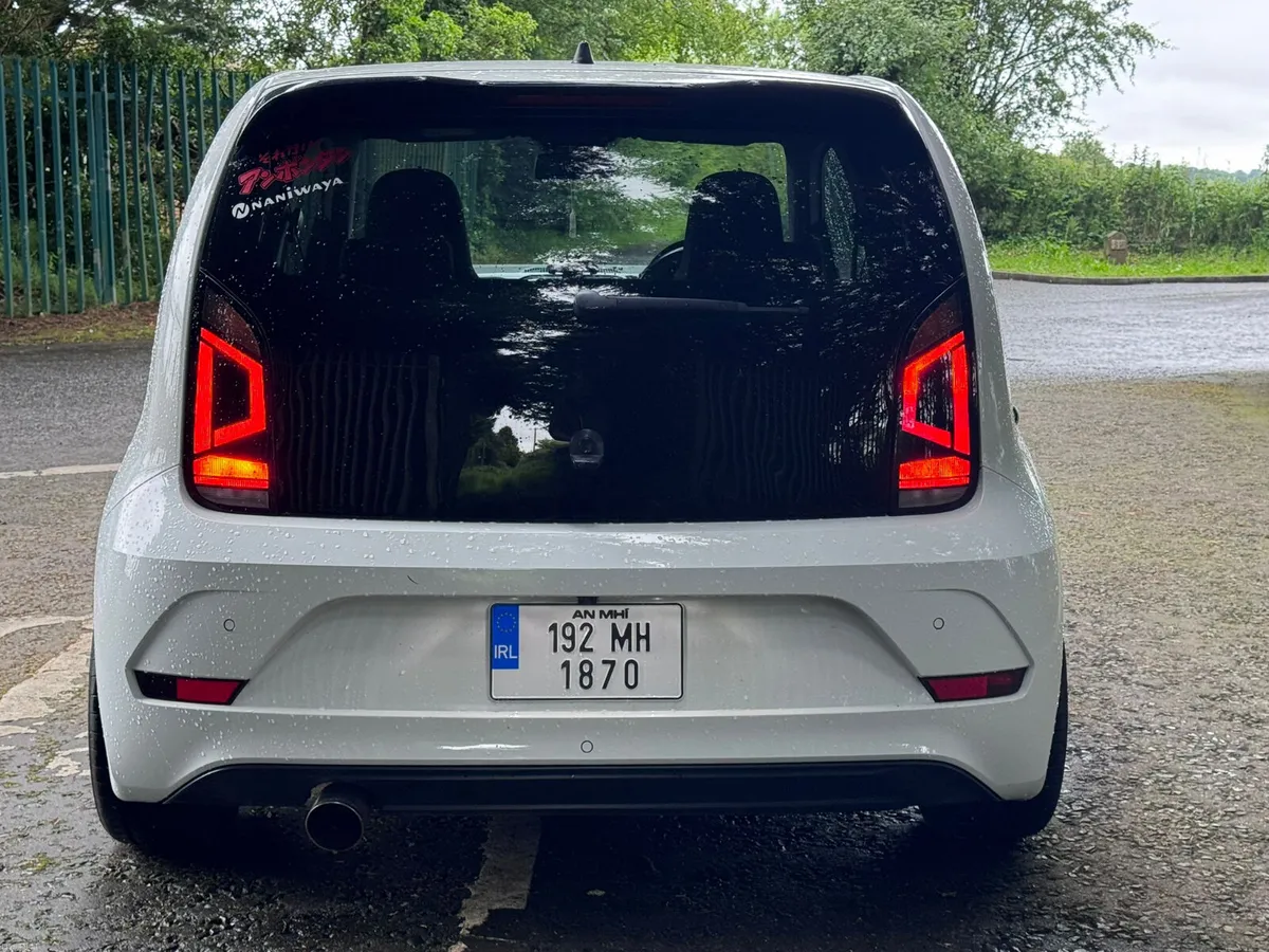 Volkswagen UP GTI - Image 5