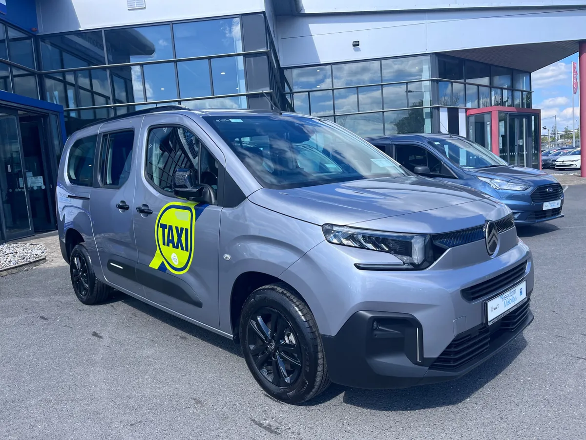 New Citroen Berlingo Auto, 7 seats, Taxi - Image 1