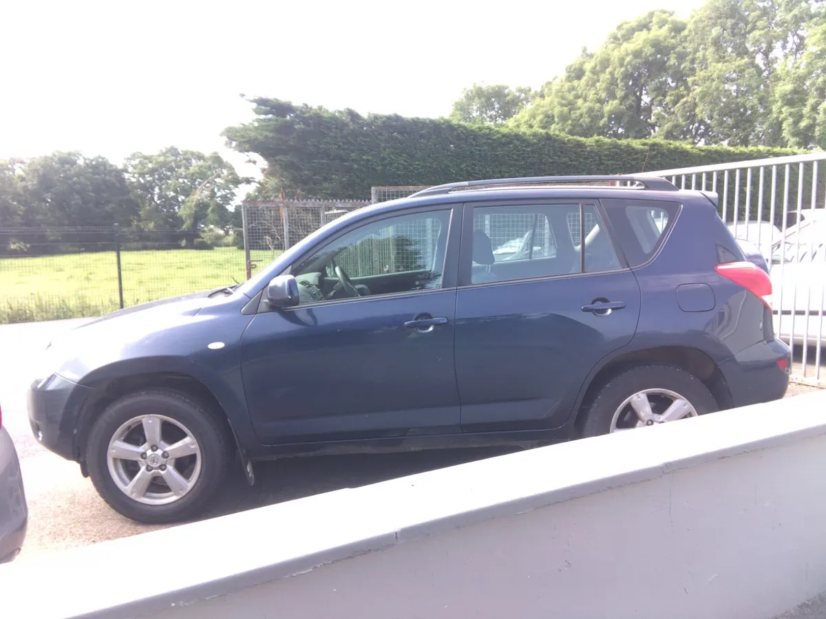 Toyota RAV4 2008 - Image 4