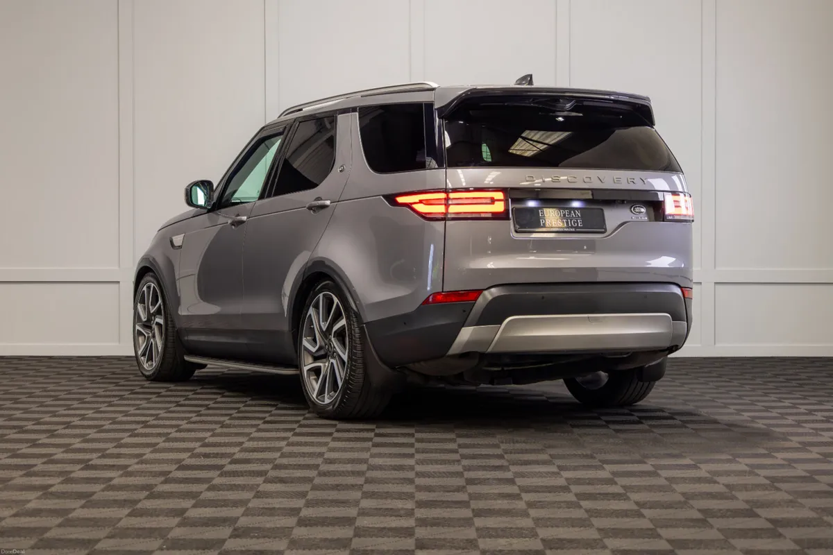 2020 Land Rover Discovery HSE 2 Seat Commercial - Image 4