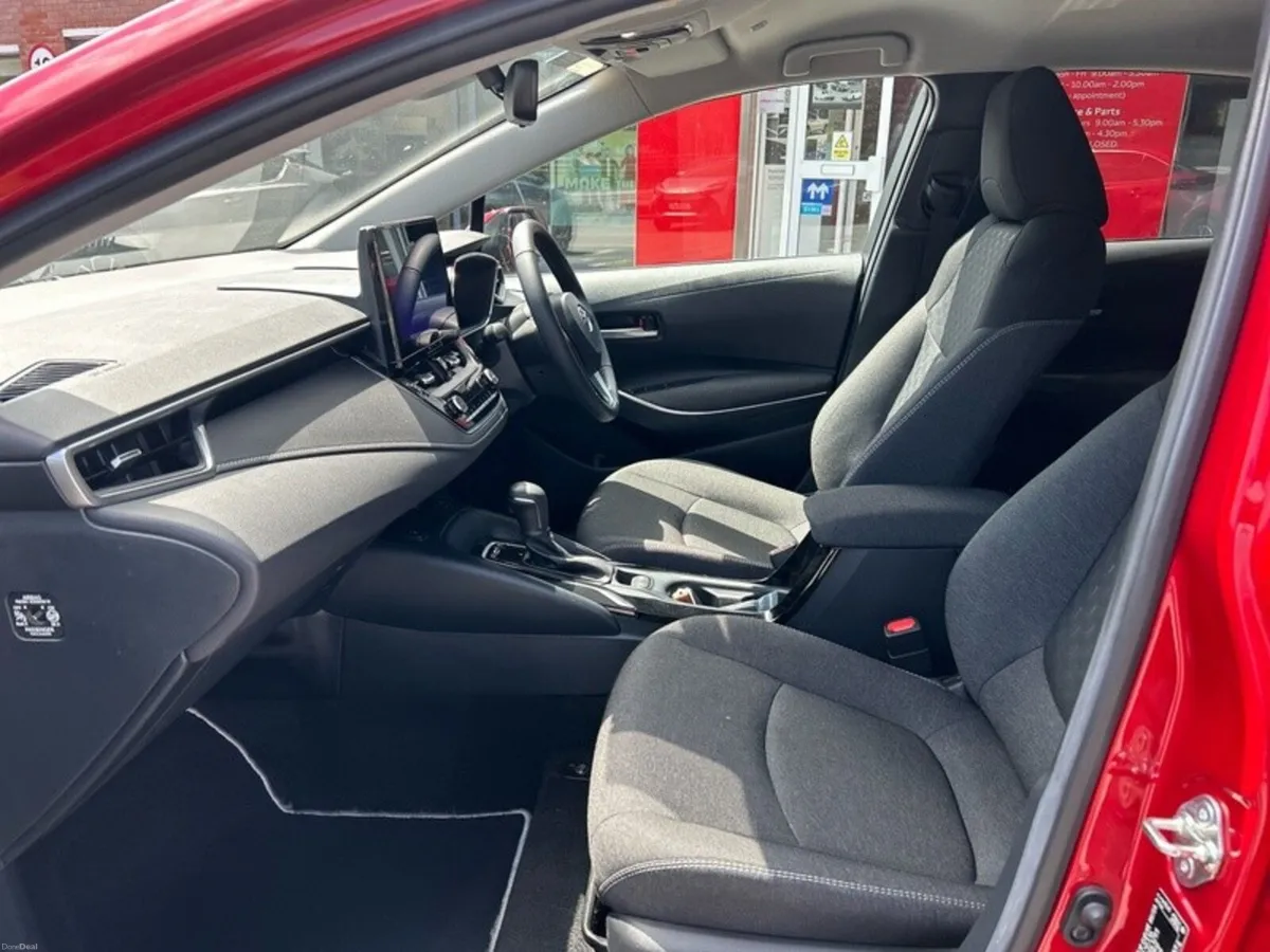 Toyota Corolla SALOON LUNA SPORT - Image 6