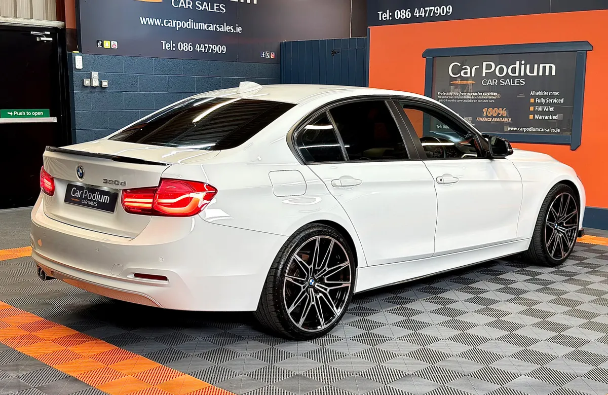 2017 BMW 320D Auto 190BHP   M-Performance Kitted - Image 3