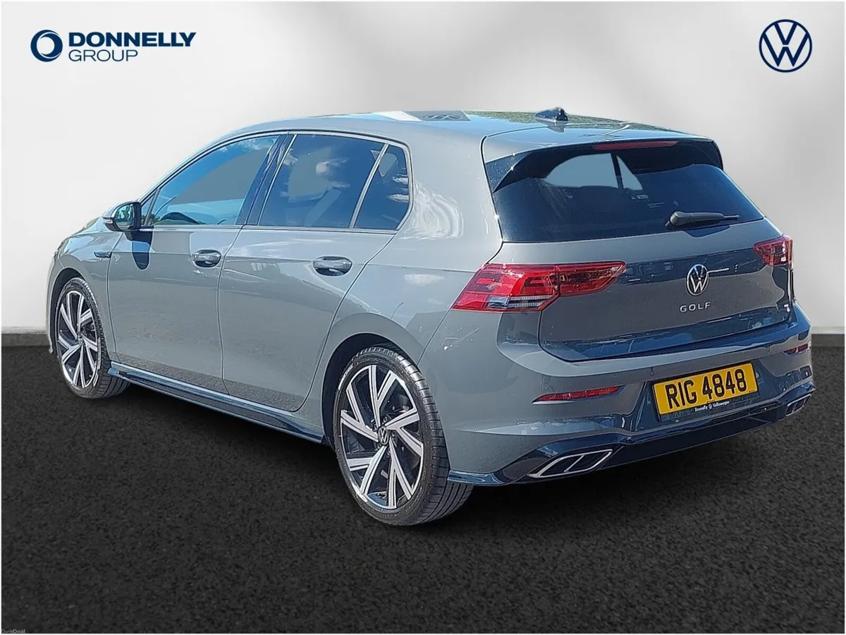 Volkswagen Golf Diesel Hatchback R-Line - Image 3