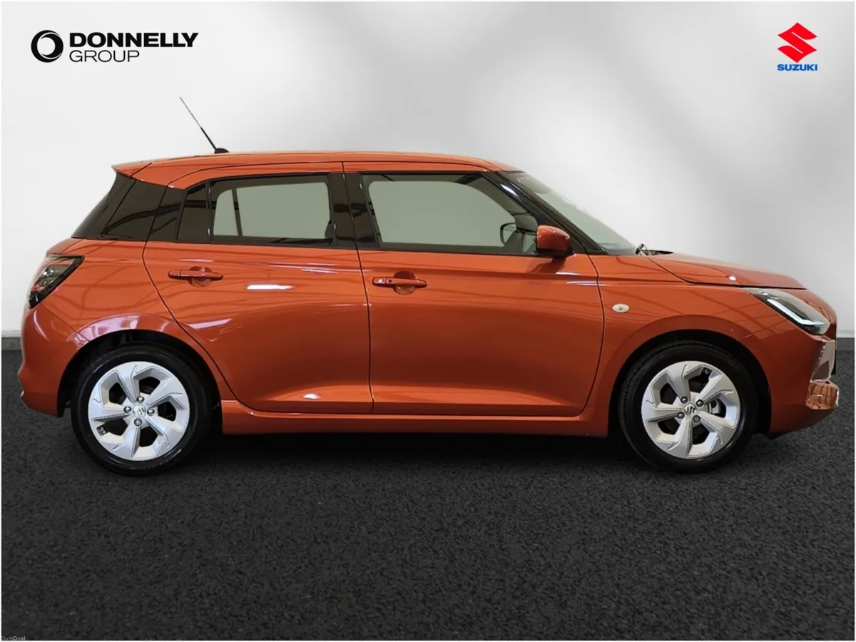Suzuki Swift Hatchback Motion - Image 3