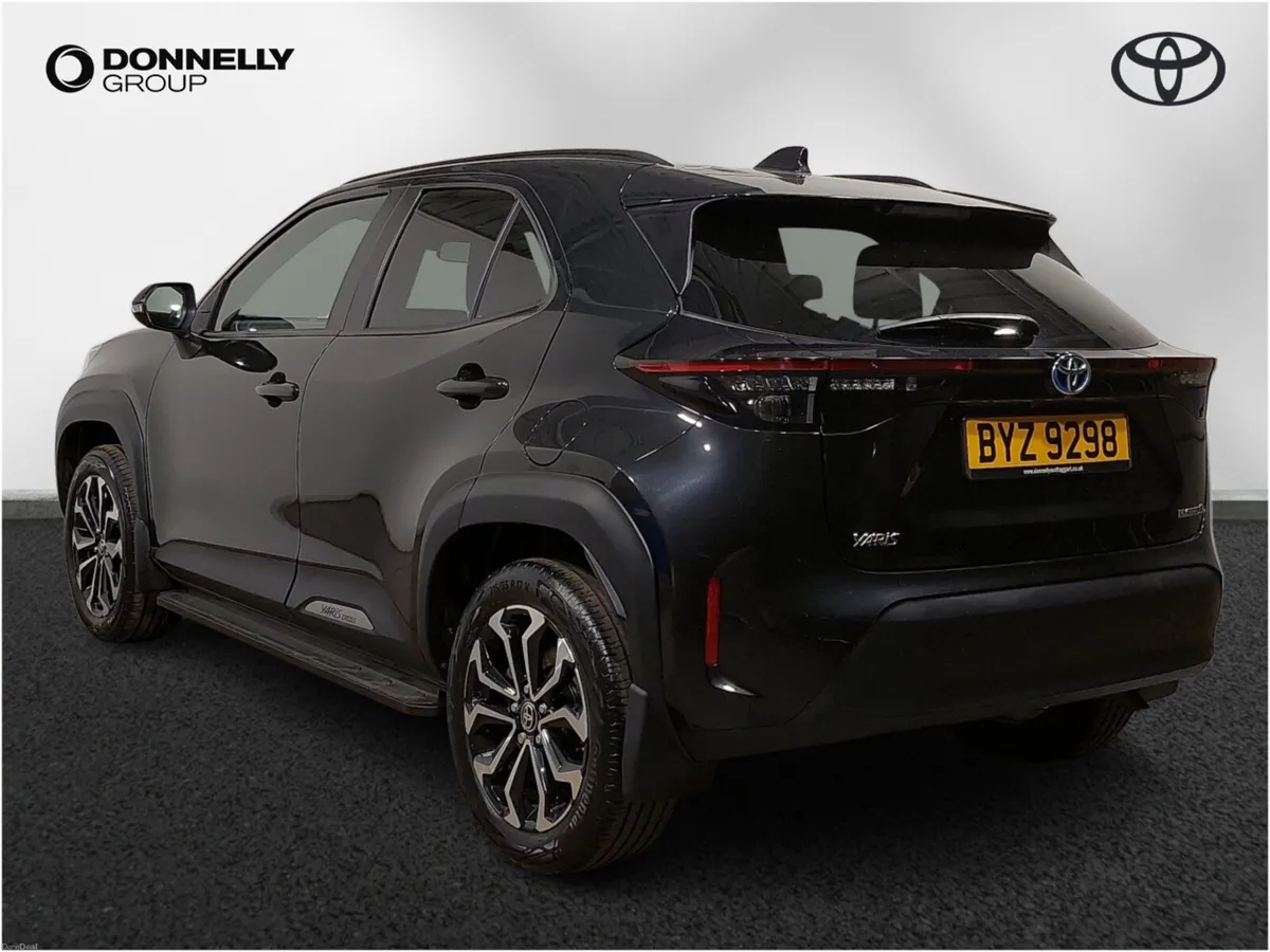 Toyota Yaris Cross Estate Design - Image 2
