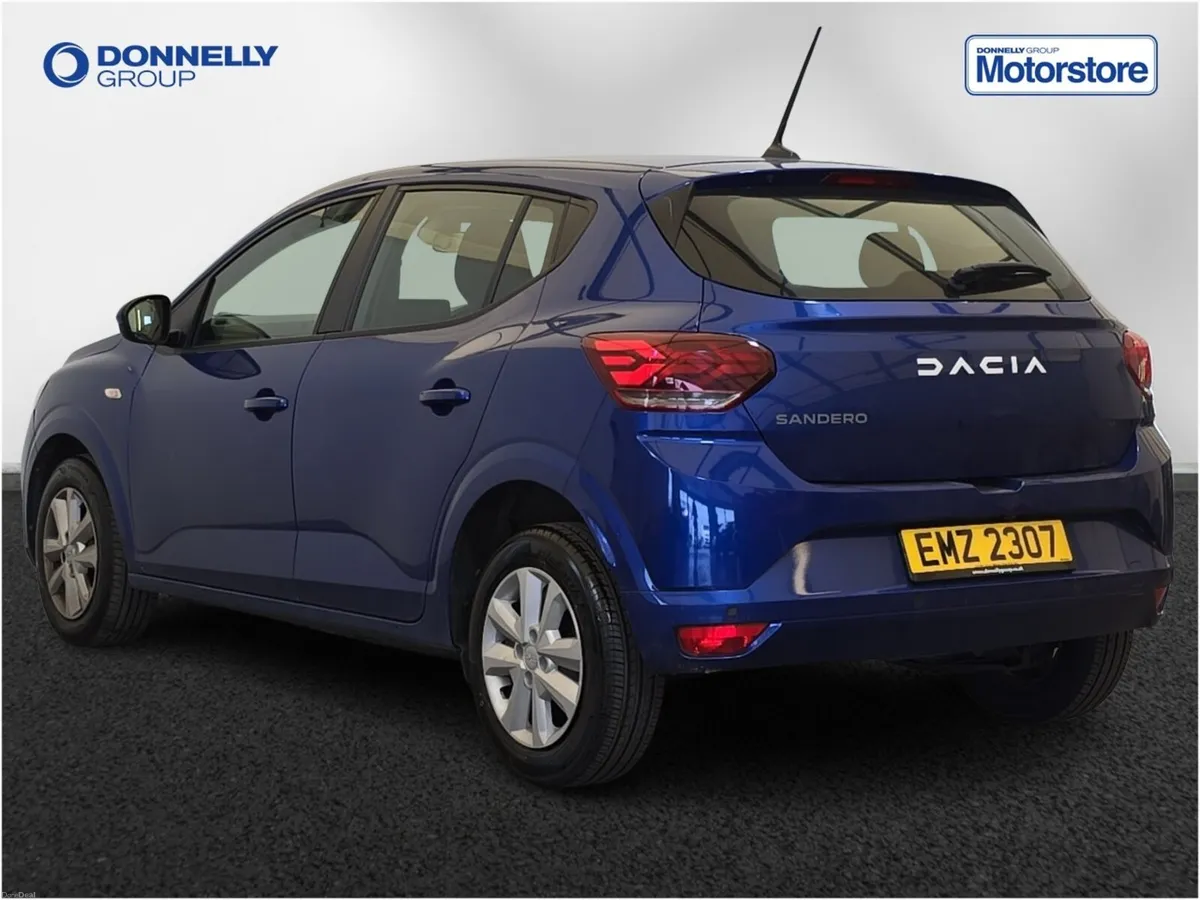 Dacia Sandero Hatchback Expression - Image 2
