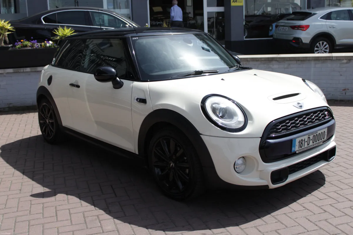 2018 MINI COOPER SD 2.0 3DR HATCHBACK AUTO - Image 2