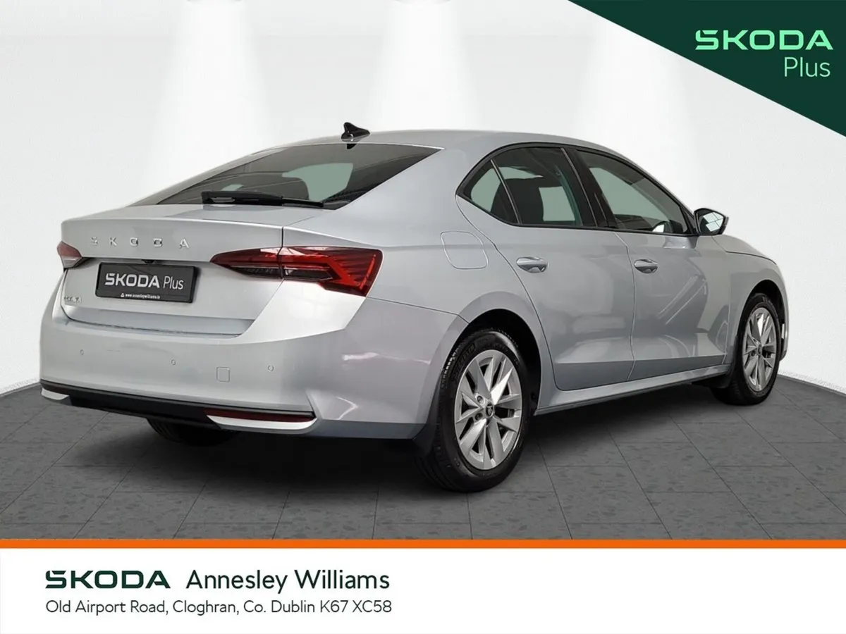 Skoda Octavia Selection 2.0Tdi 150Bhp DSG - Image 4
