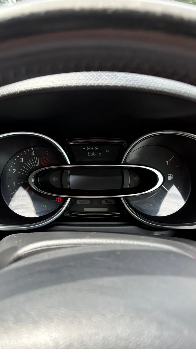 Renault Clio Dynamique 2017 - Image 2