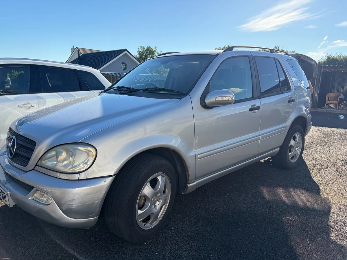 Mercedes ML270 CDi 4x4 Diesel Jeep - Image 4