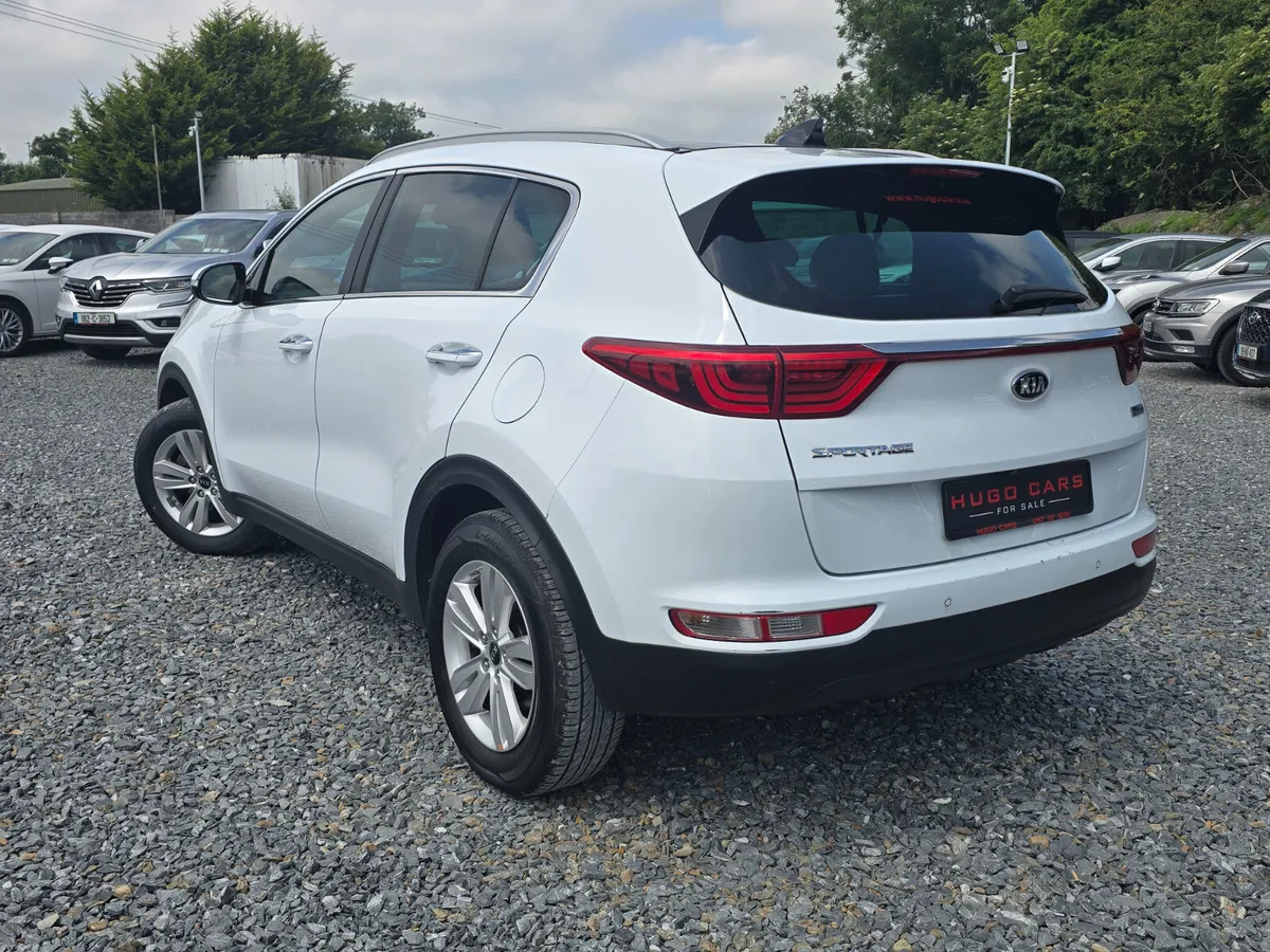 2018 Sportage 1.7d PLATINUM/High spec/1yr warranty - Image 2