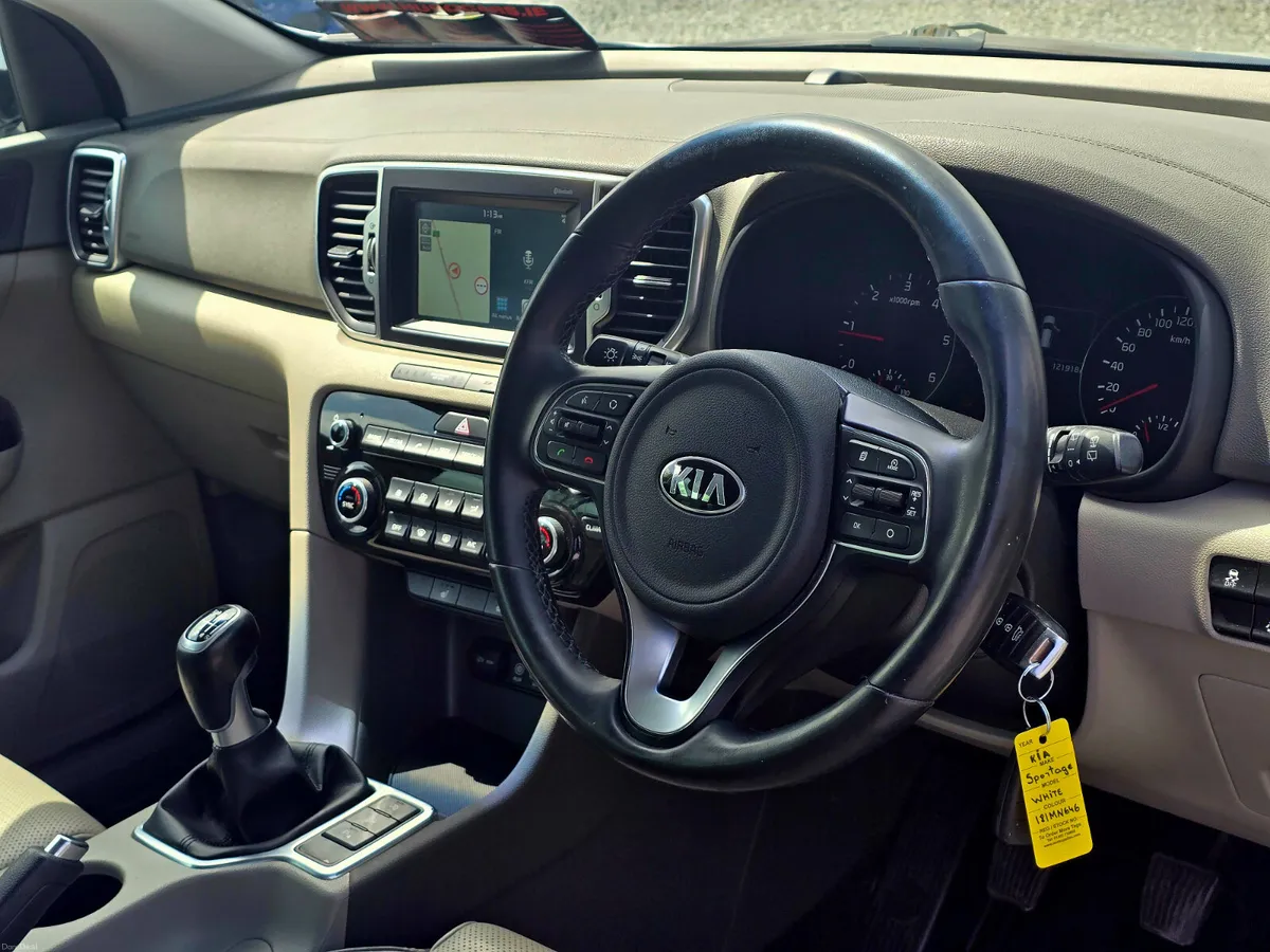 2018 Sportage 1.7d PLATINUM/High spec/6m warranty - Image 5