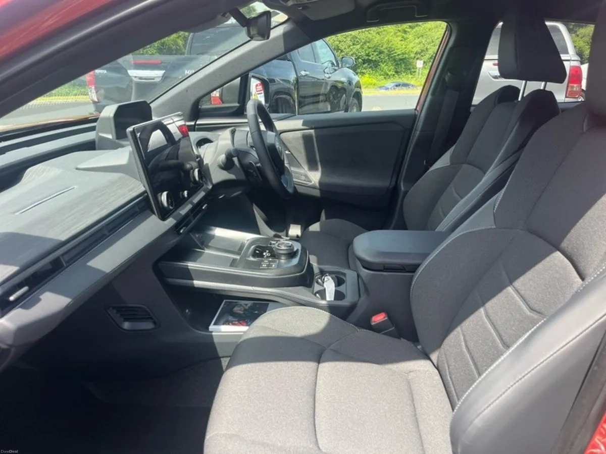 Toyota C-HR C-HR+ Sport Electric - Image 6