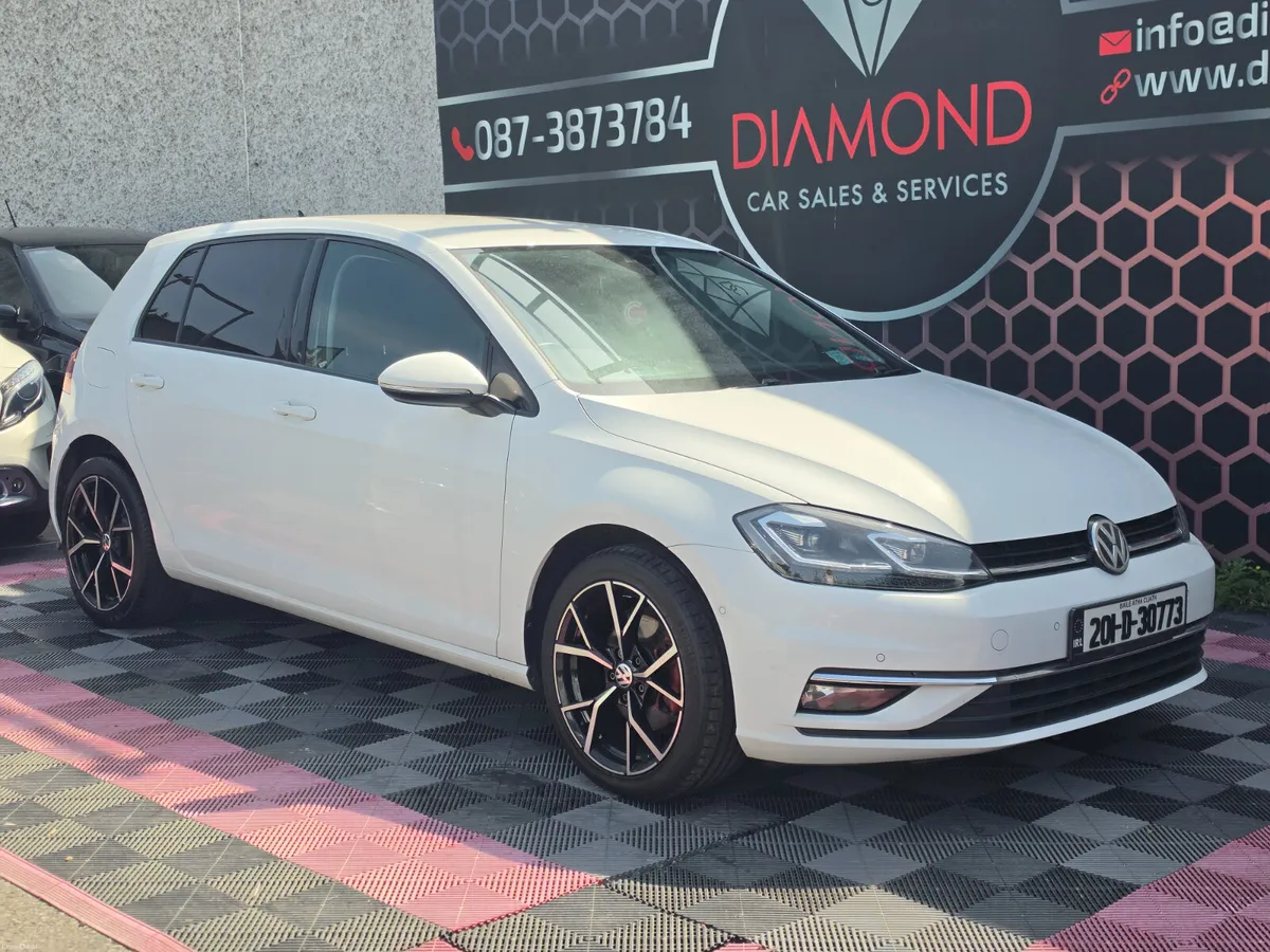 2020 VOLKSWAGEN GOLF AUTOMATIC - Image 1