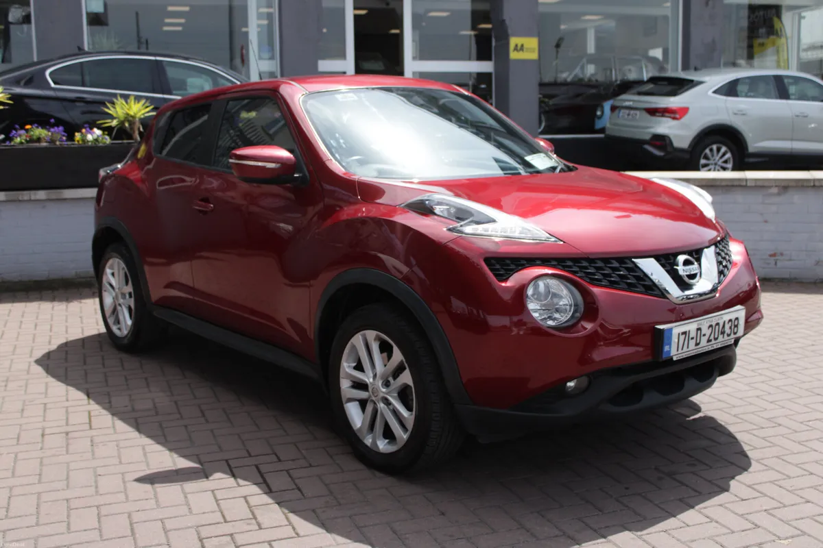 2017 NISSAN JUKE 1.2SV 4DR SUV - Image 2