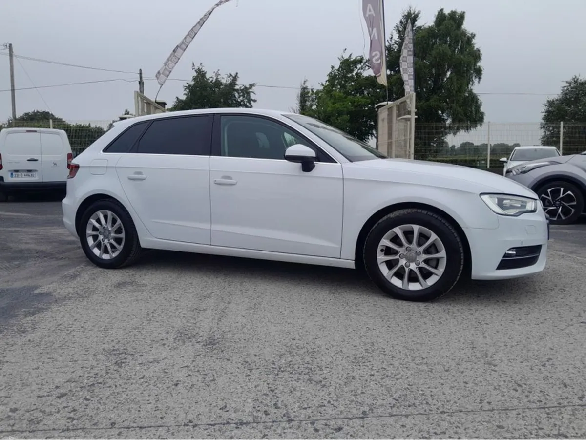 Audi A3 142 SPORTBACK - Image 4