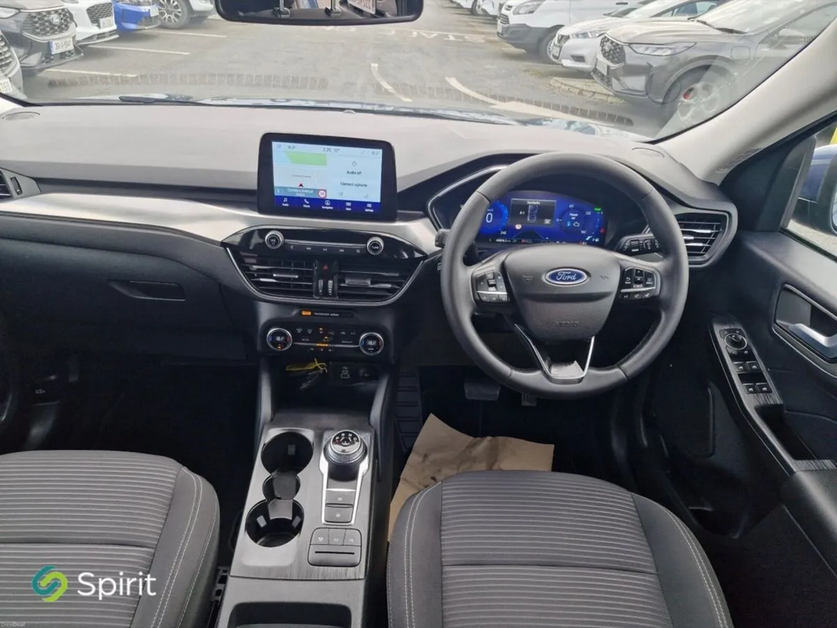 Ford Kuga 2.5 Duratec 225PS PHEV Titanium Auto - Image 4