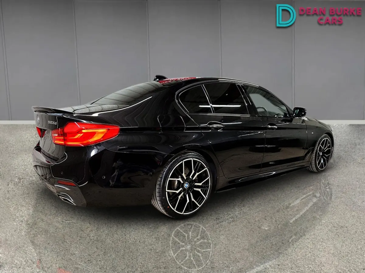 Low Millage BMW M Sport - Image 4