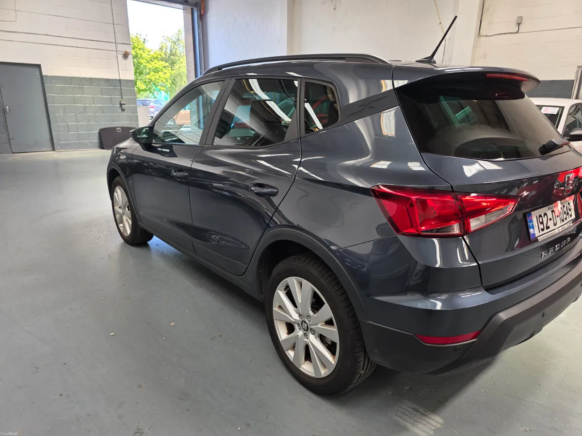 SEAT Arona 2019  SE Manual - Image 4