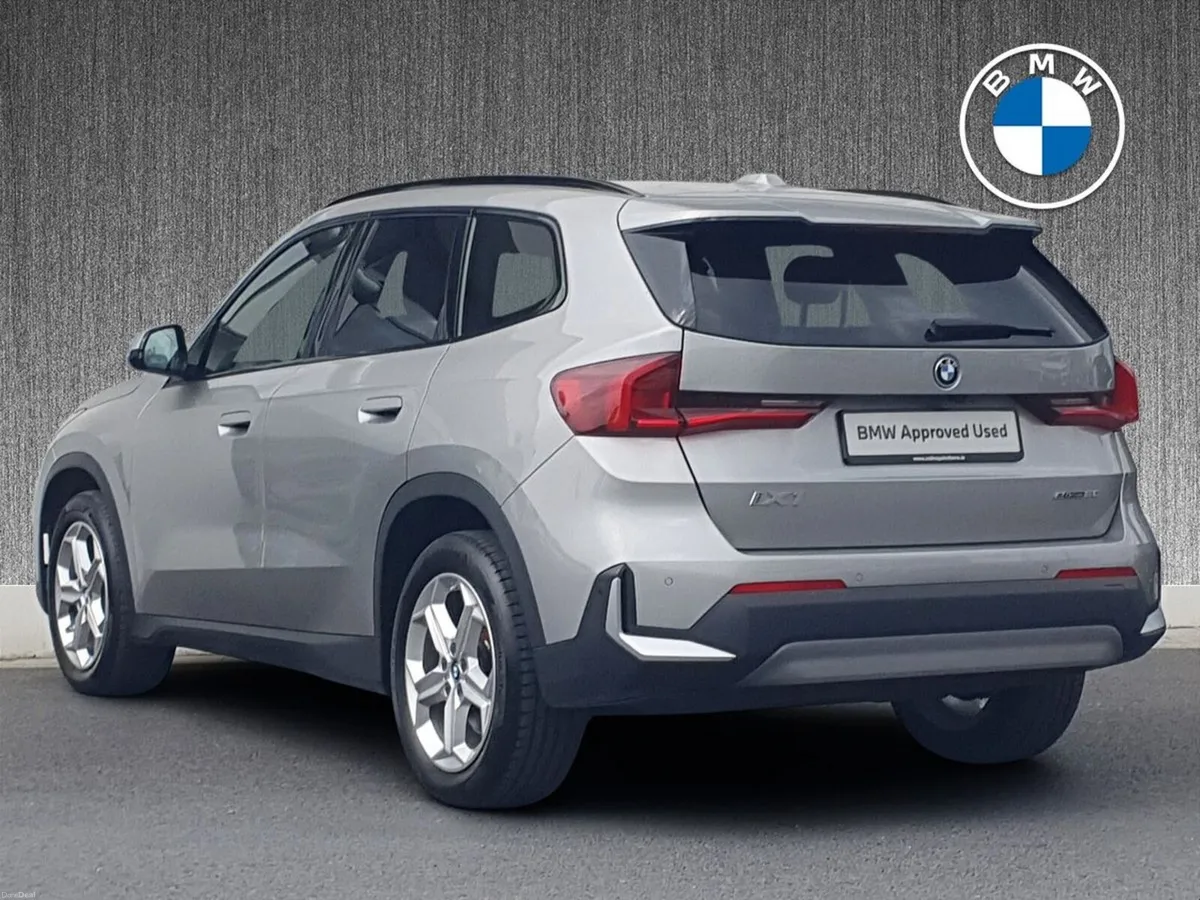 BMW iX1 eDrive20 Sport - Image 3
