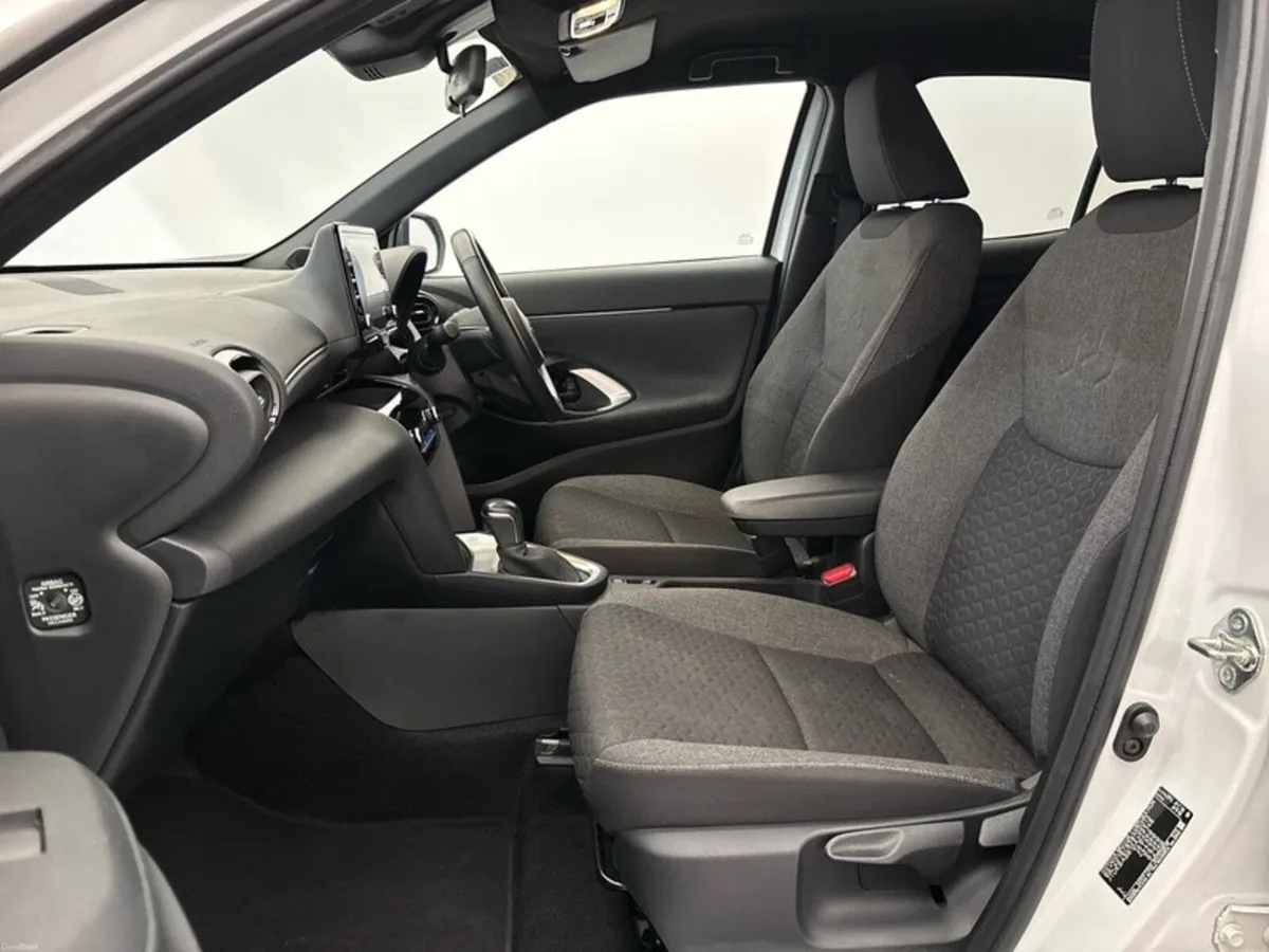 Toyota Yaris Cross Sport - Image 6