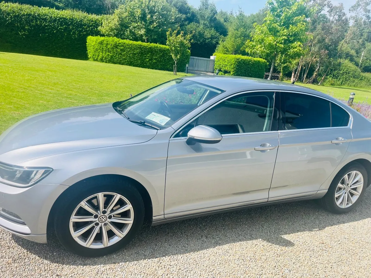 Volkswagen Passat 2019 - Image 1