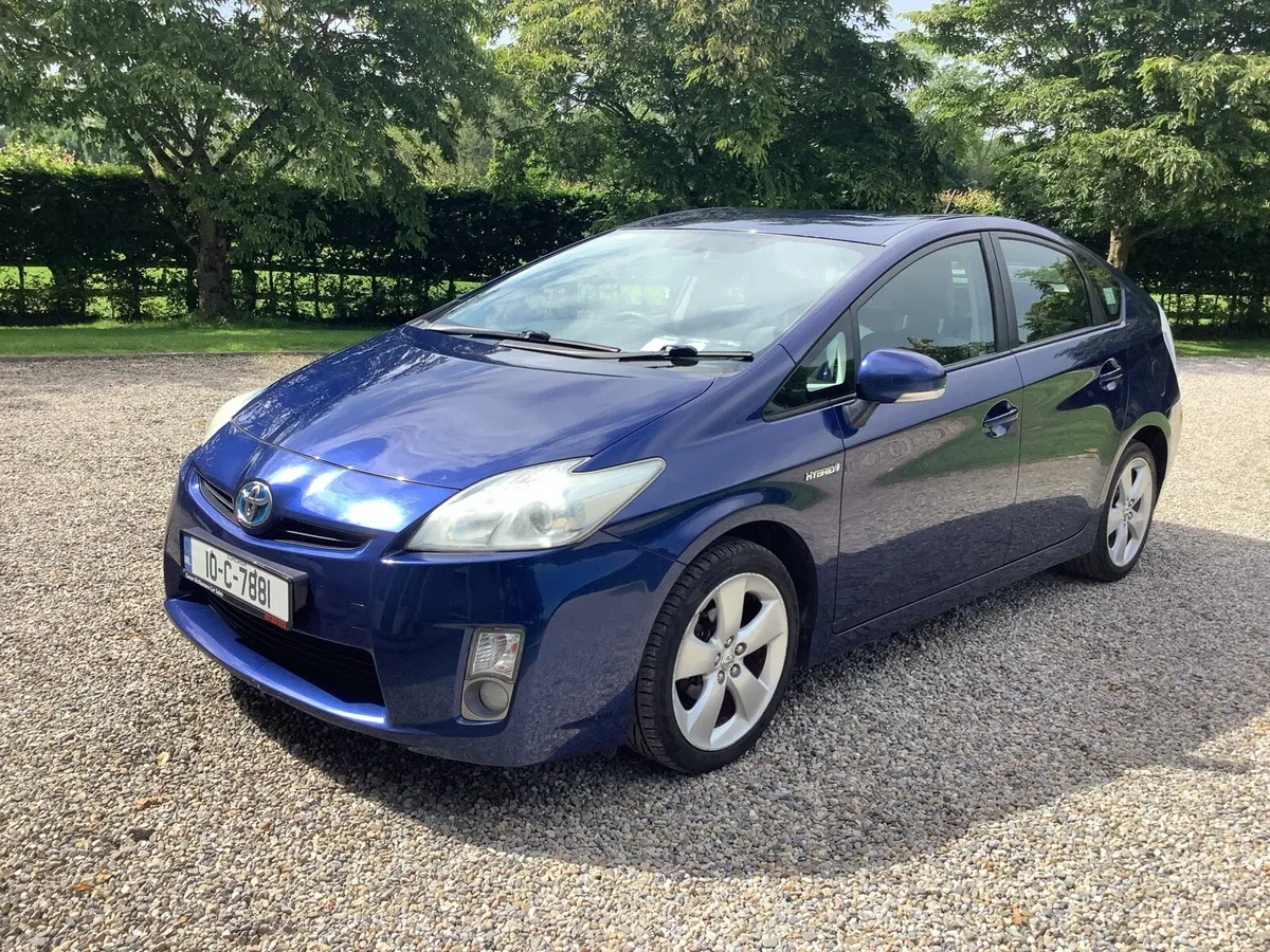 Toyota Prius - Image 3