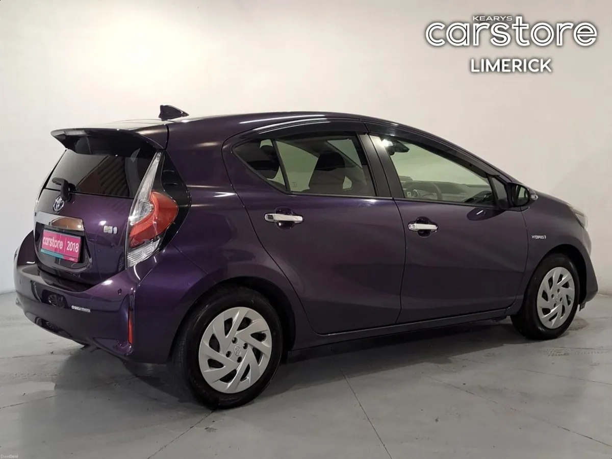 Toyota Aqua 1.5 HYBRID - Image 3