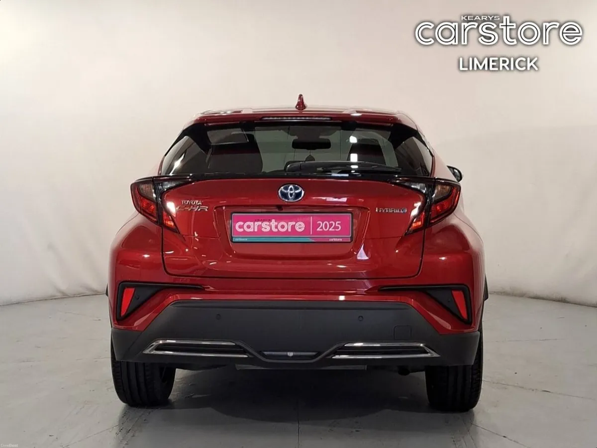 Toyota C-HR C-Hr Design Hev Cvt  Design  184 VVT-i - Image 4