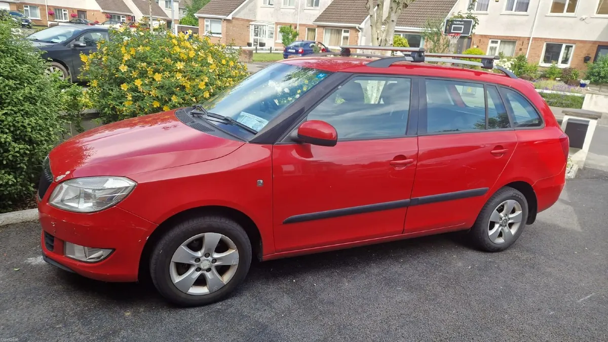 2010 Skoda Fabia 1.6 TDI Ambiente - Image 1