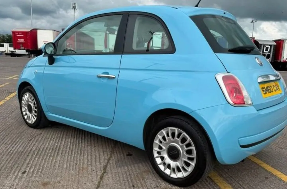 2010 FIAT 500 | low mileage | ideal first car | - Image 3