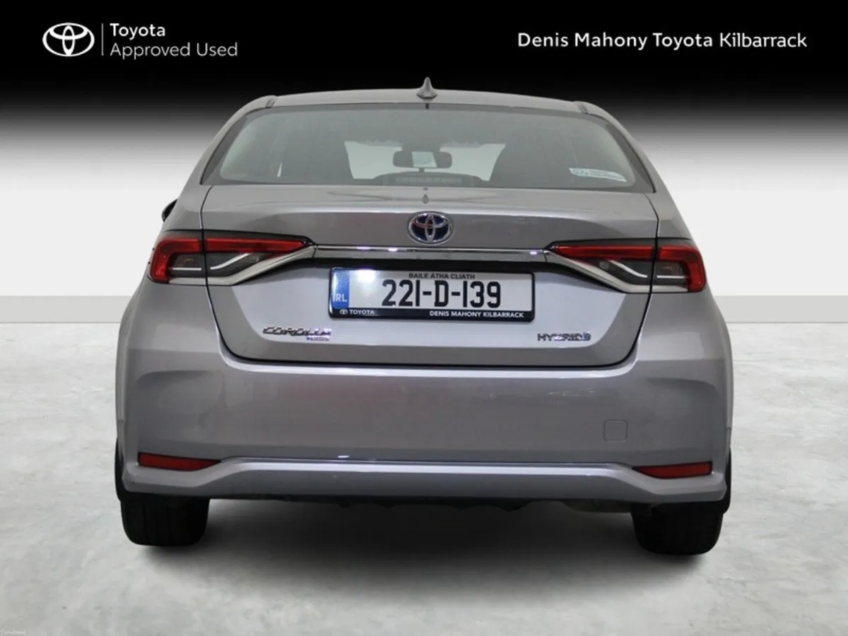Toyota Corolla HYB LUNA SALOON 4DR AUTO - Image 4