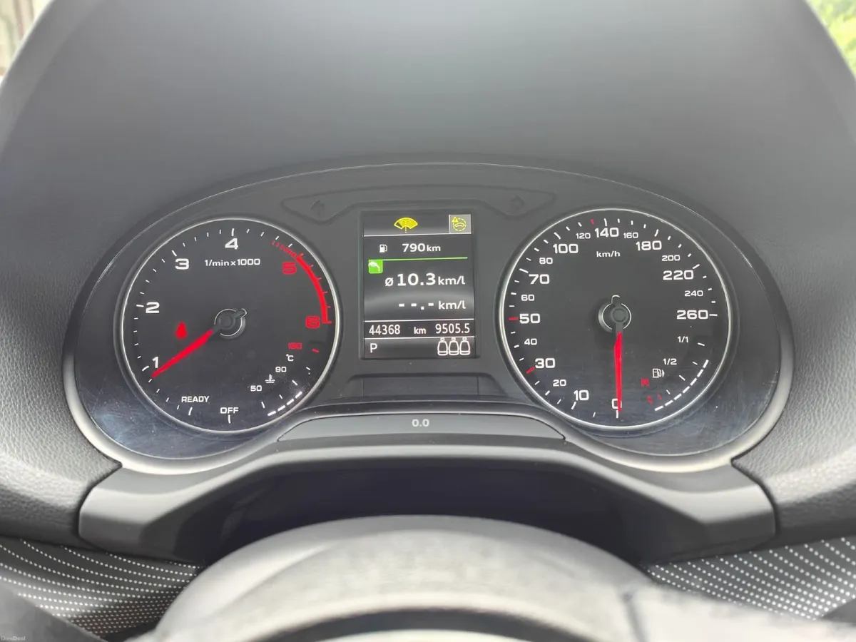 Audi Q2 2023 - Image 2